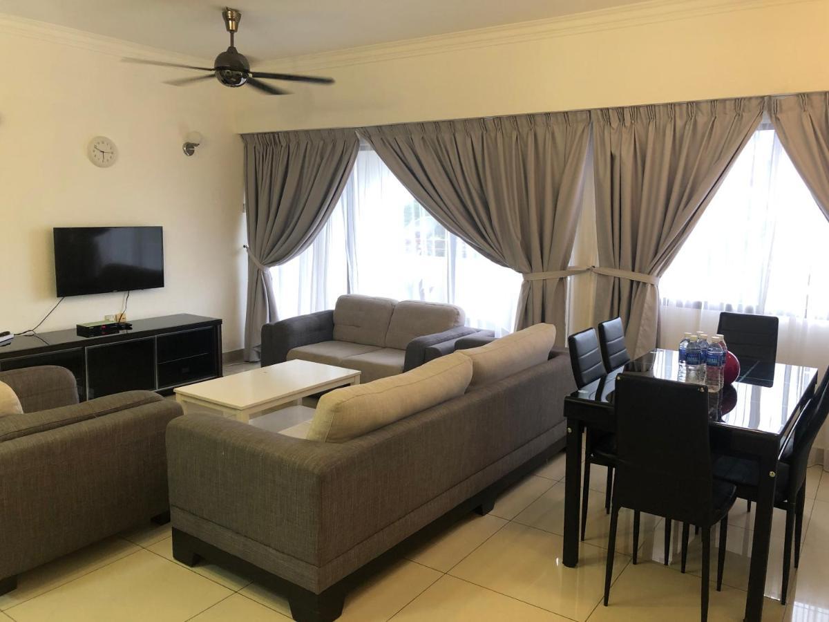 SRI SAYANG Beach Resort 8 Home Stay Batu Feringgi Exterior foto